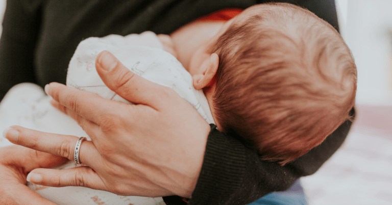 မိခင်နို့တိုက်ခြင်းနှင့်သားဆက်ခြားခြင်းအကြောင်း